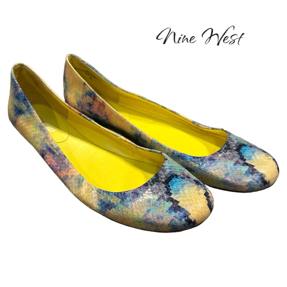 Nine West Multi Color Snakeskin Flats Size 9